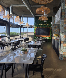 Restaurant interior seating